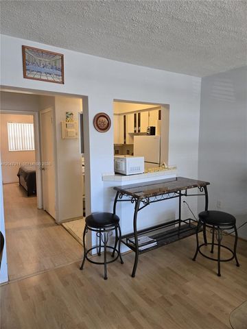 2001 S Ocean Dr 41, Hallandale Beach, FL 33009