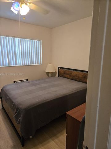 2001 S Ocean Dr 41, Hallandale Beach, FL 33009