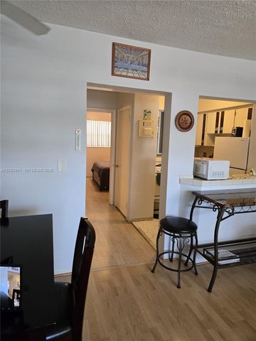 2001 S Ocean Dr 41, Hallandale Beach, FL 33009