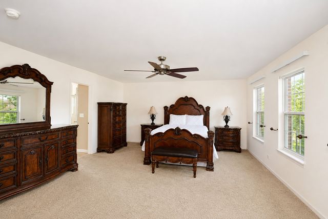 11293 Nicollet Lane, Huntley, IL 60142