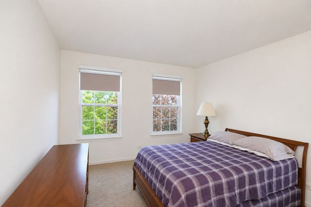 11293 Nicollet Lane, Huntley, IL 60142