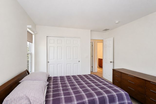 11293 Nicollet Lane, Huntley, IL 60142