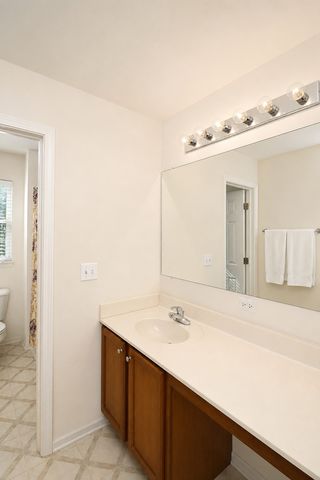 11293 Nicollet Lane, Huntley, IL 60142