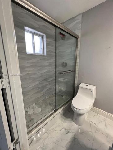 511 NW 82nd Ave 418, Miami, FL 33126