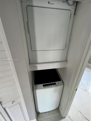 511 NW 82nd Ave 418, Miami, FL 33126