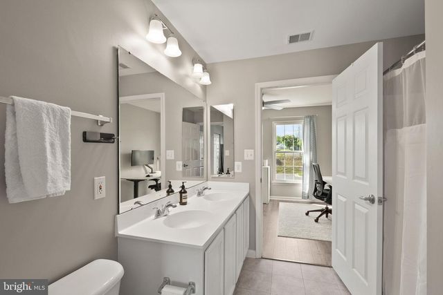 6823 STONE MAPLE TER, Centreville, VA 20121