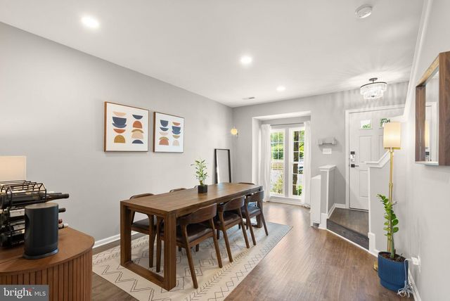 6823 STONE MAPLE TER, Centreville, VA 20121