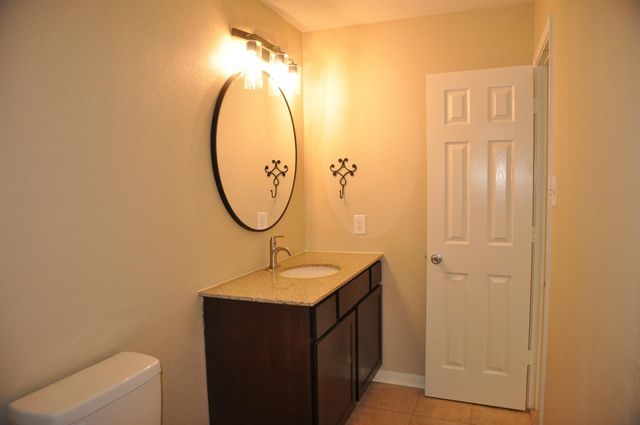 16025 Summerville Lake Drive, Tomball, TX 77377