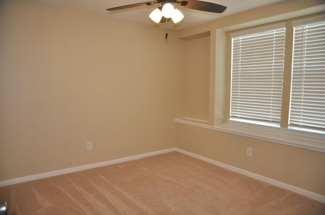 16025 Summerville Lake Drive, Tomball, TX 77377