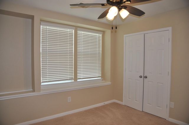 16025 Summerville Lake Drive, Tomball, TX 77377
