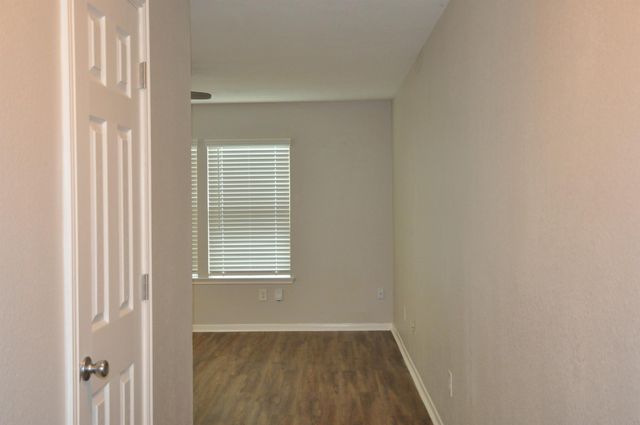 16025 Summerville Lake Drive, Tomball, TX 77377