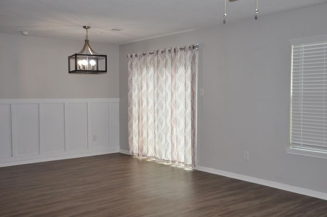 16025 Summerville Lake Drive, Tomball, TX 77377