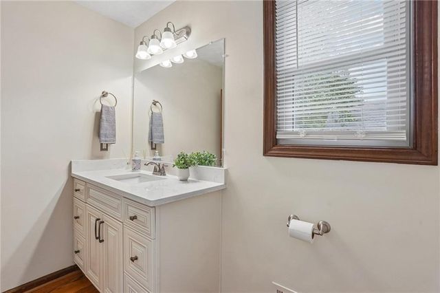 231 Sabrina Court, Woodstock, GA 30188