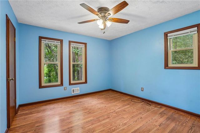 231 Sabrina Court, Woodstock, GA 30188