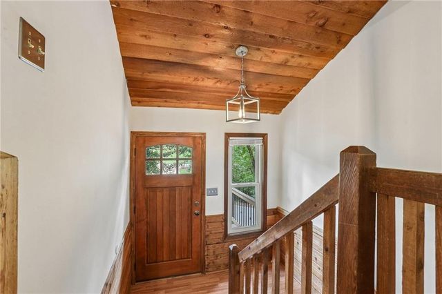 231 Sabrina Court, Woodstock, GA 30188