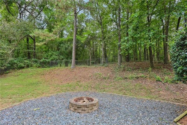 231 Sabrina Court, Woodstock, GA 30188