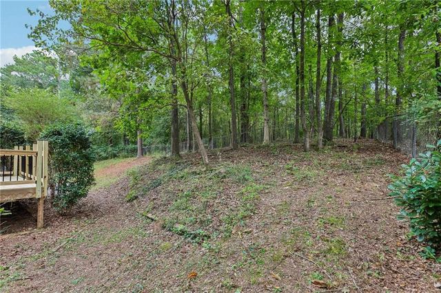 231 Sabrina Court, Woodstock, GA 30188