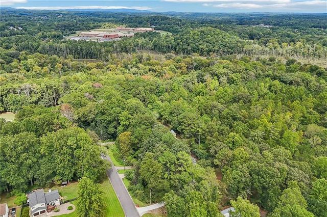 231 Sabrina Court, Woodstock, GA 30188
