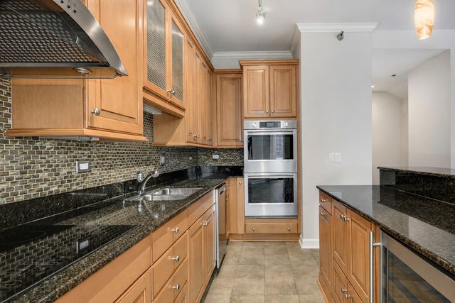 1335 S PRAIRIE Avenue 1008, Chicago, IL 60605