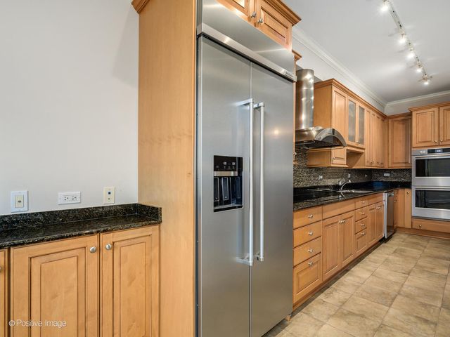 1335 S PRAIRIE Avenue 1008, Chicago, IL 60605