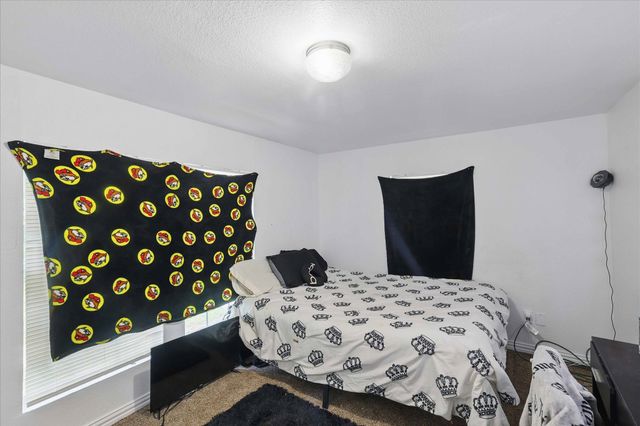 2805 Hale Avenue, Fort Worth, TX 76106