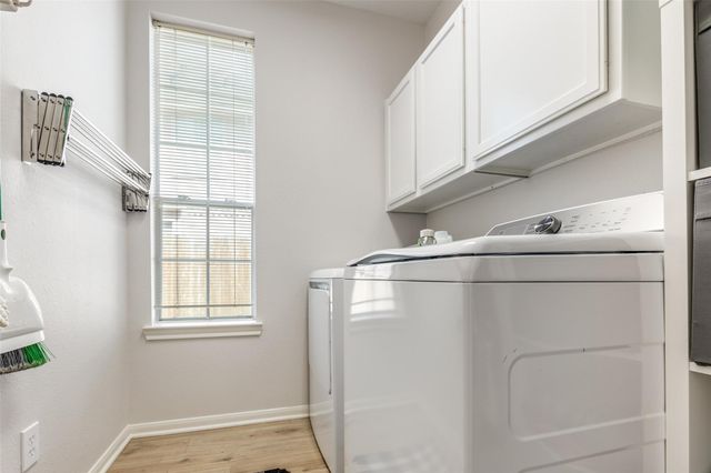 3527 Whispering Brook Drive, Kingwood, TX 77345