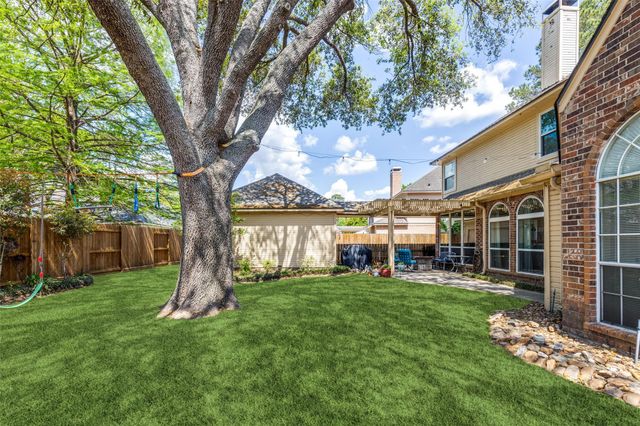 3527 Whispering Brook Drive, Kingwood, TX 77345