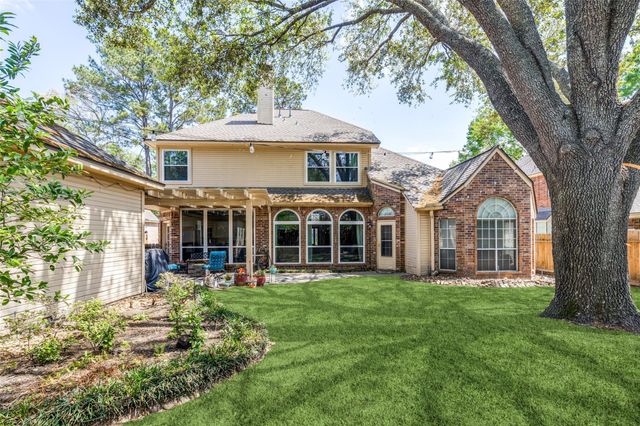3527 Whispering Brook Drive, Kingwood, TX 77345