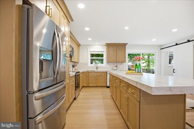 3615 2ND AVE, Edgewater, MD 21037