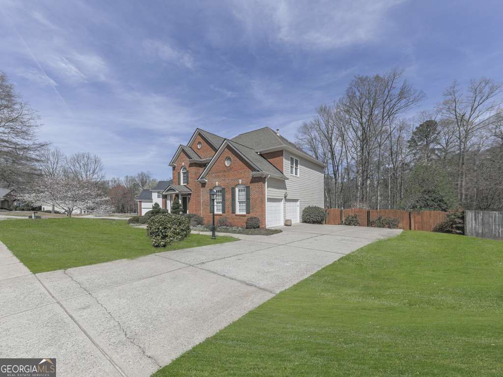 3891 Greensward View NW, Kennesaw, GA 30144
