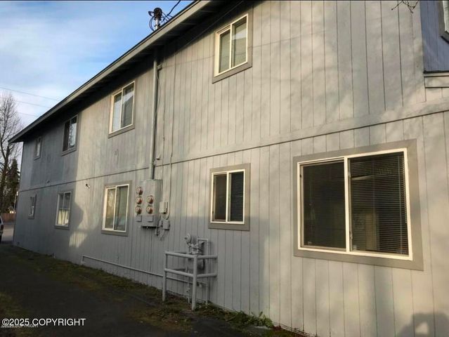 417 Taylor Street, Anchorage, AK 99508