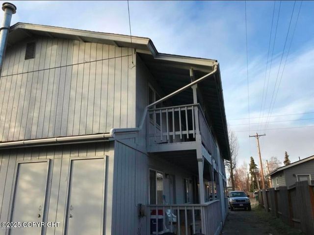 417 Taylor Street, Anchorage, AK 99508