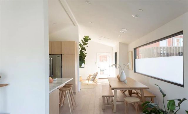 2290 Riverside Drive, Los Angeles, CA 90039