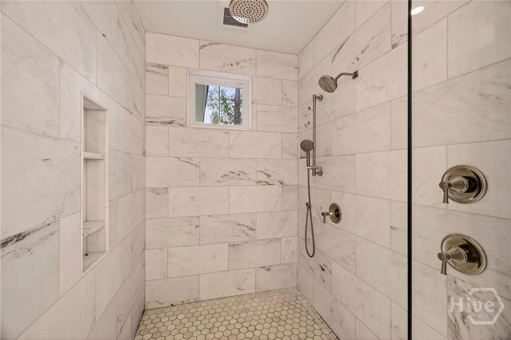 Image 36 of property listing at 114 Drifton Drive, Savannah, GA 31419