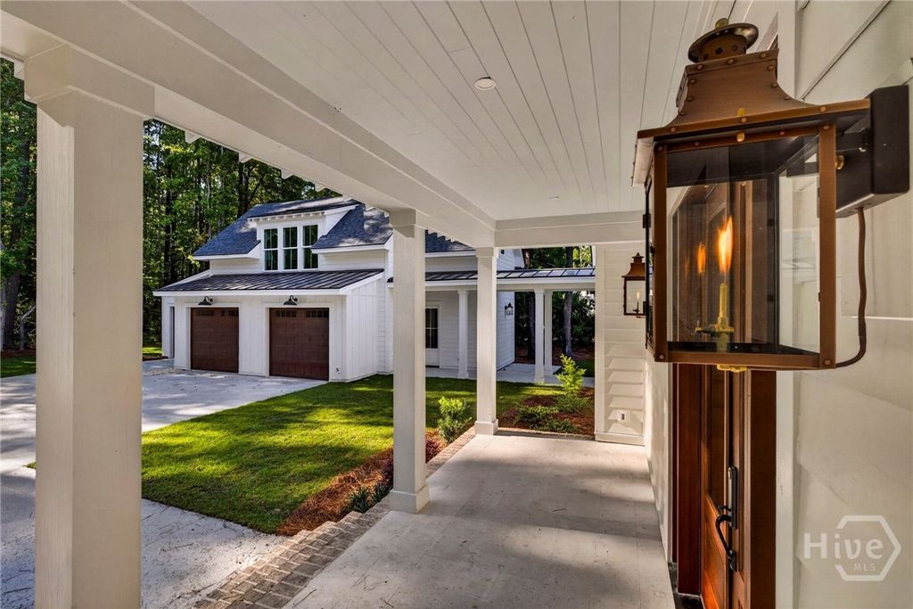 Image 4 of property listing at 114 Drifton Drive, Savannah, GA 31419