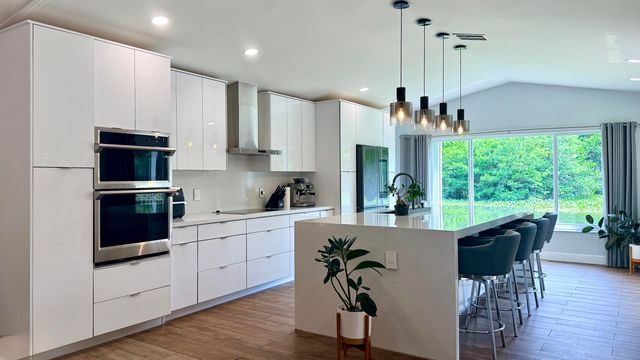 388 Carrington Drive, Weston, FL 33326
