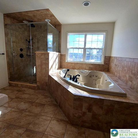 4704 Reston Drive, Easton, PA 18040