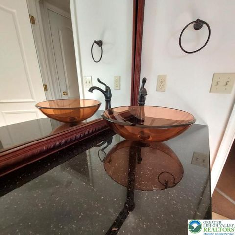 4704 Reston Drive, Easton, PA 18040