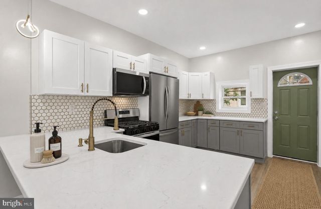 5831 WASHINGTON AVE, Philadelphia, PA 19143