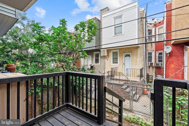 5831 WASHINGTON AVE, Philadelphia, PA 19143