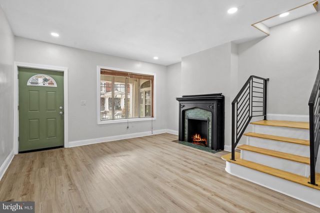 5831 WASHINGTON AVE, Philadelphia, PA 19143