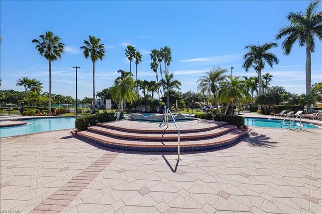 9361 Alamander CT 401, Fort Myers, FL 33919