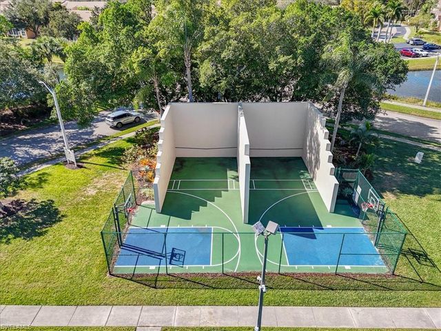 9361 Alamander CT 401, Fort Myers, FL 33919