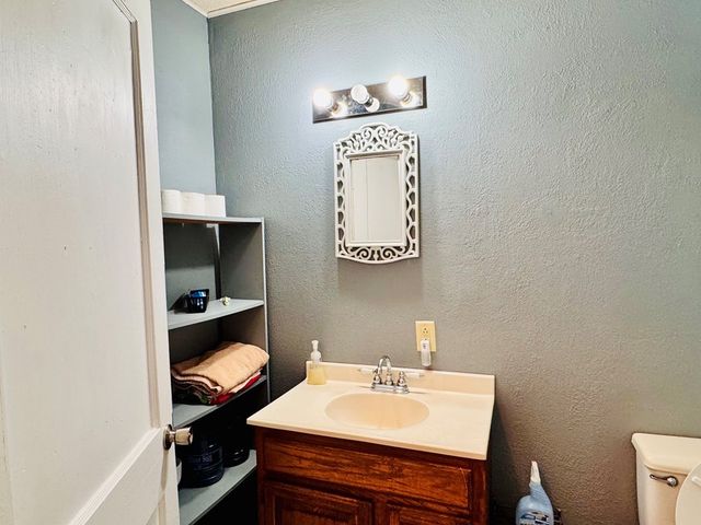 404 N Gillis, Fort Stockton, TX 79735