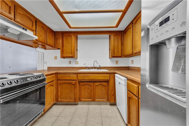 7343 Bay Avenue, California City, CA 93505