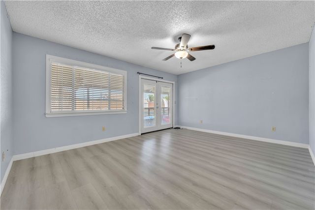 7343 Bay Avenue, California City, CA 93505