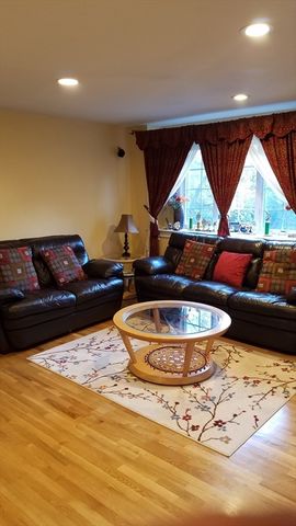 130 Turnpike 16, Chelmsford, MA 01824