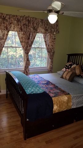 130 Turnpike 16, Chelmsford, MA 01824
