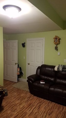 130 Turnpike 16, Chelmsford, MA 01824