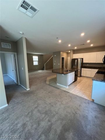 6071 Castle Gardens Avenue, Las Vegas, NV 89130
